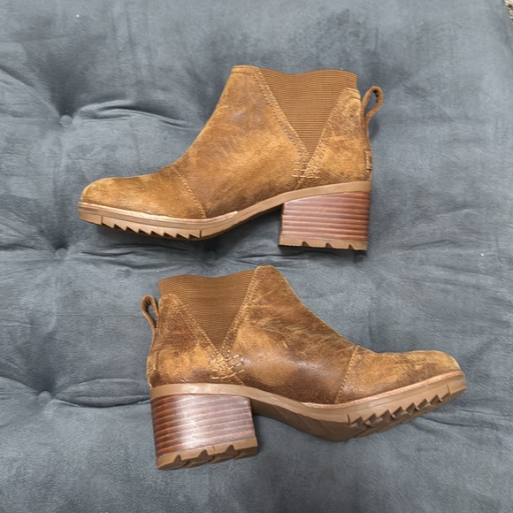 Sorel Cate Chelsea Boot - Picture 9 of 10